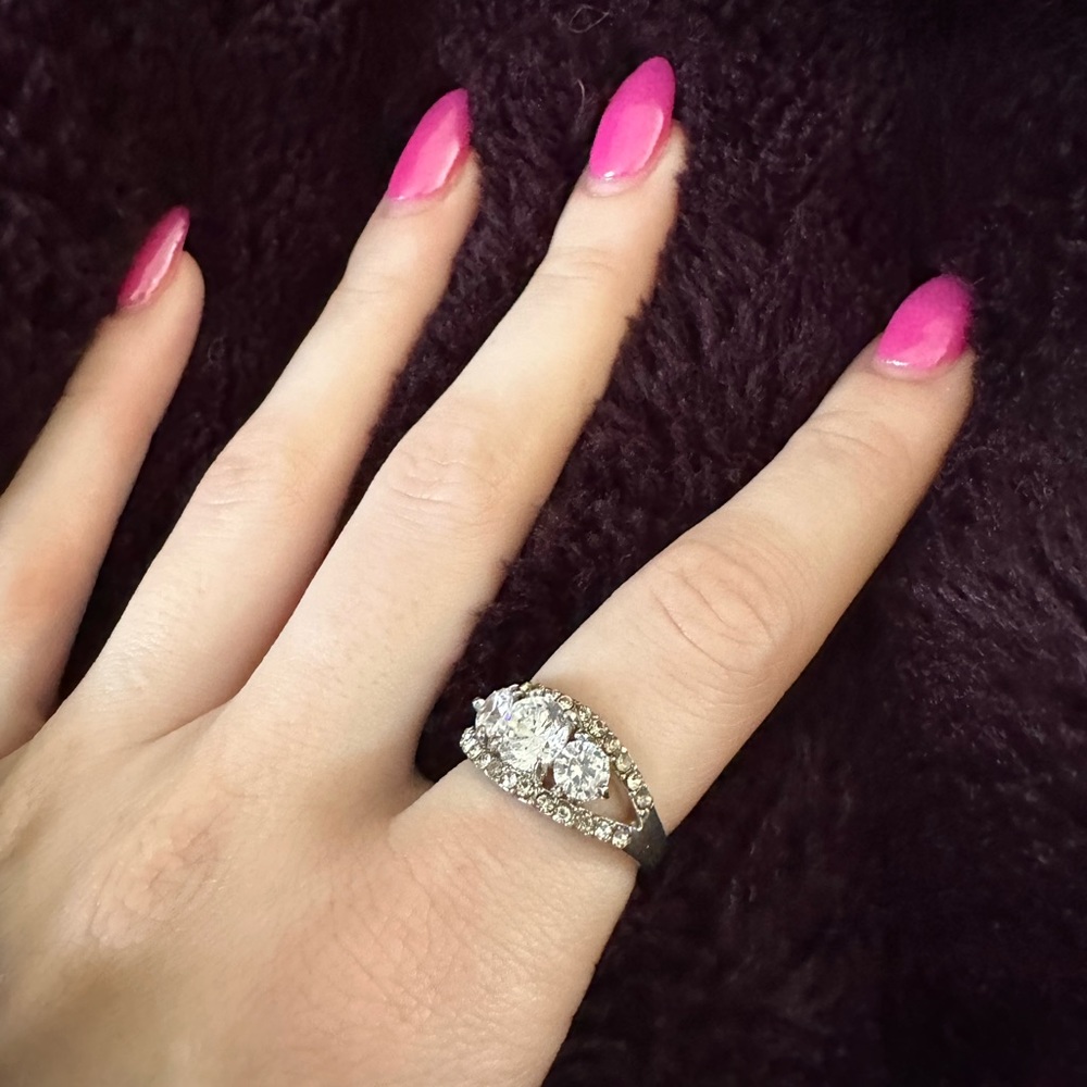 Silver Crystal Ring - image 4